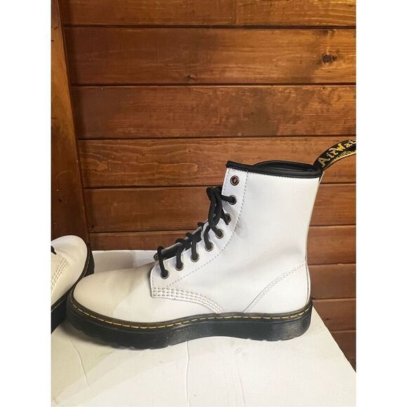 Dr Martens Unisex  Zavala Combat Boots White Sz 9 Womans NWOB - Picture 5 of 8